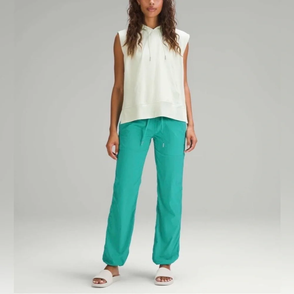 Lululemon Dance Studio Mid-Rise Pant Full Length Kelly Green Swift Size 10